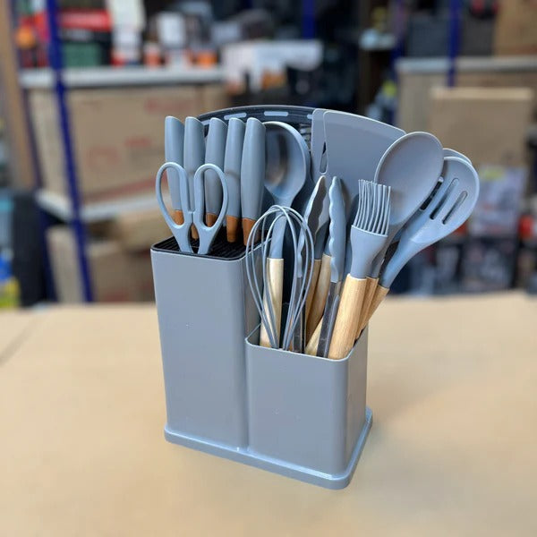 19 Piece Kitchen Utensils & Knives Set